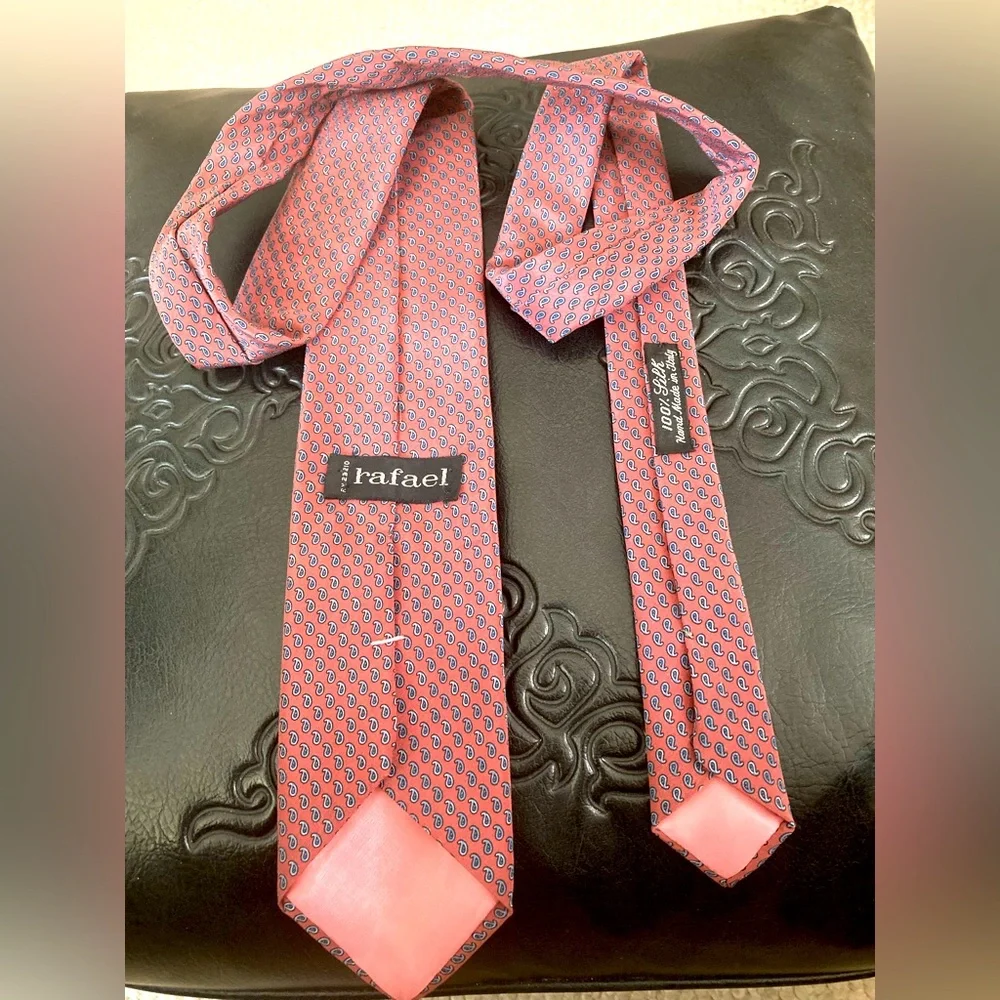 Raphael silk tie